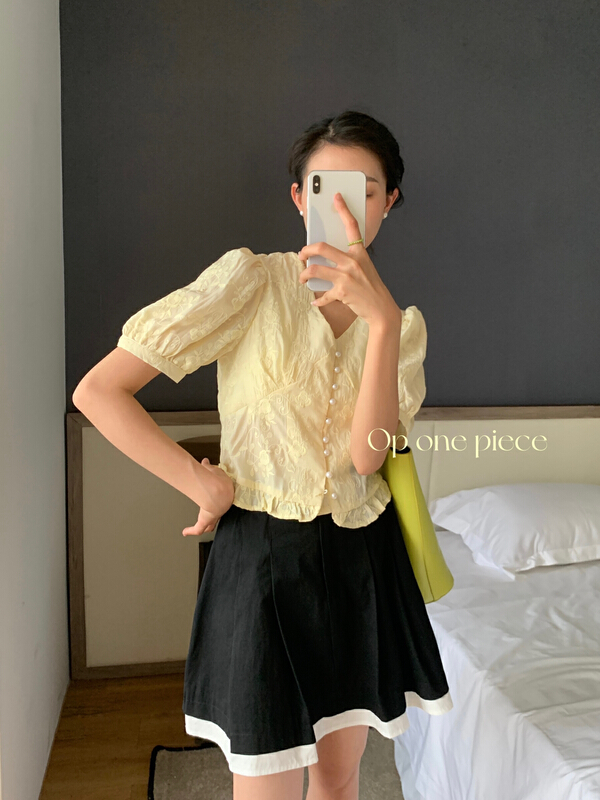 [OP one piece] Korean embroidered pearl versatile blouse op60100# hjy