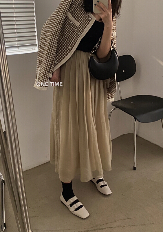 goods in stock! New year in early spring! [one time] Korean versatile solid color skirt 28995# CLS