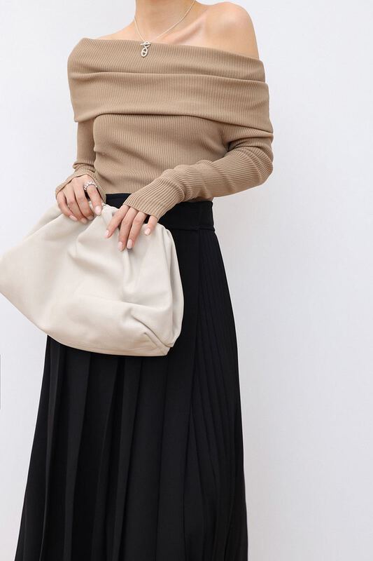 [until blue] off shoulder loose and thin temperament T-shirt 21w06# jhy