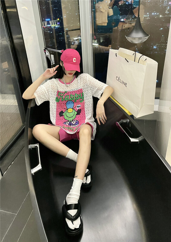 [3 + 2] Korean loose cartoon design hollow out short sleeve T-shirt 3253# WPL