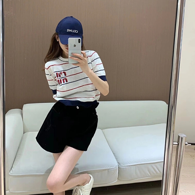 [pan] xiaoxiangfeng letter loose and chic niche sweater 00530# PCZ