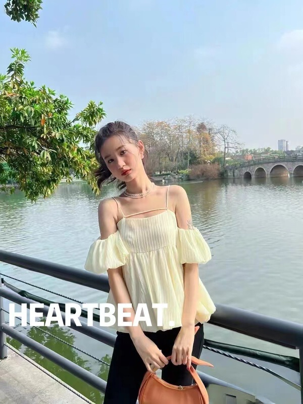 New in early summer! [hearteat] Korean style drop shoulder neck blouse 3019# L