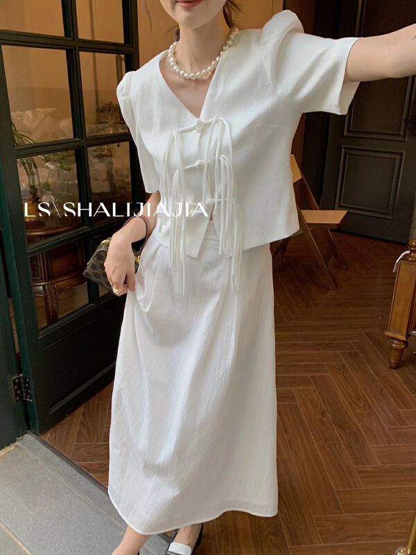 goods in stock! [LS] Korean versatile lace up blouse + slim skirt two piece suit 2655# WPL
