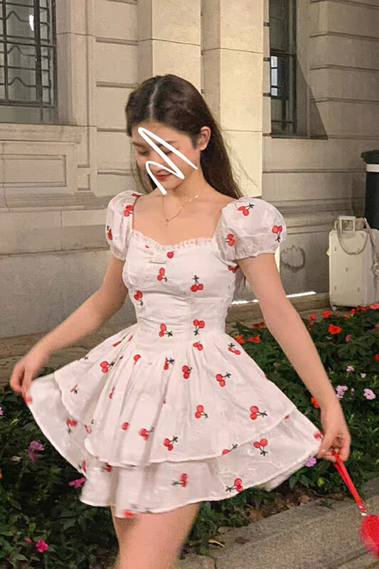 New in early summer! [Yingying new clothes] French retro forest cherry embroidery dress 7121\\cl
