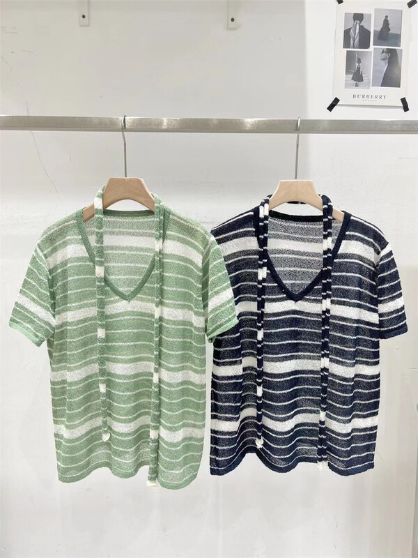 [td] Korean V-neck stripe short sleeve T-shirt (with waist rope) 2273# XJ