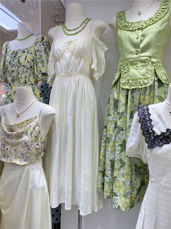 goods in stock! New in early summer! [u.me] little womanly holiday dress 59770# hjy