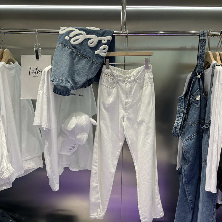goods in stock! [bobo1972] pierced casual versatile jeans cl226305# ozq