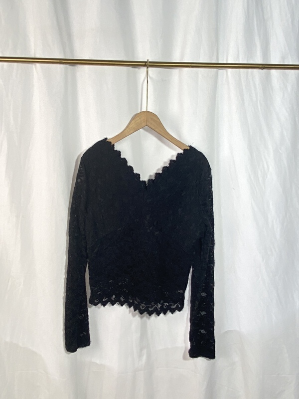 [Yi show shop] light cooked style niche V-neck bottoming shirt 1233# Cl