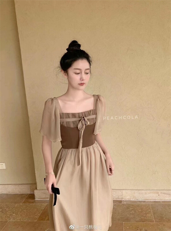 [MS studio] square neck bubble sleeve temperament dress (without hat) 5182# PCZ