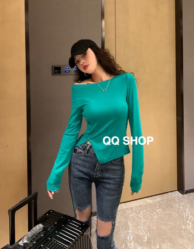 goods in stock! New year in early spring! [QQ shop] European and American personalized one line shoulder button long sleeve T-shirt 86008# ozq