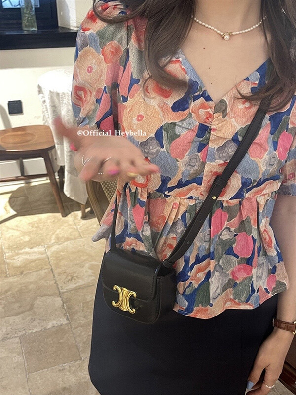 [hey Bella] V-neck color blocking fashion Korean small shirt 1353# ll