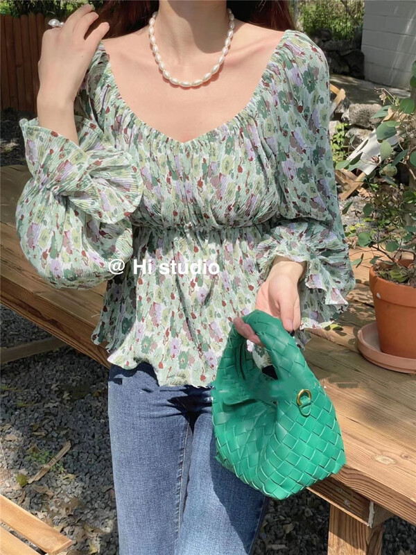 New year in early spring! [hi] Korean version of lady's broken flower waist small shirt 9705# hjy