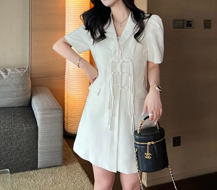 goods in stock! New in early summer! [ou zhengsha] temperament buckle solid dress 18716# JJ