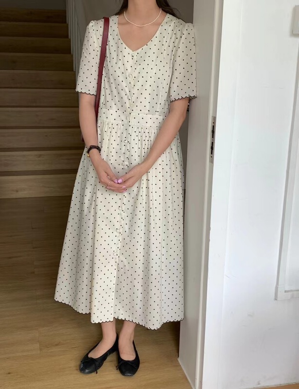 [feeding] Korean wave dot bubble sleeve button dress 7861-a5# cqw