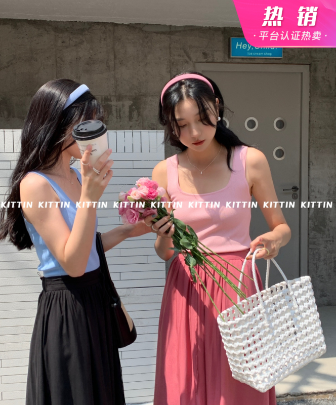[Kittin] Korean simple ice silk square neck solid color vest / sling 181# XYY