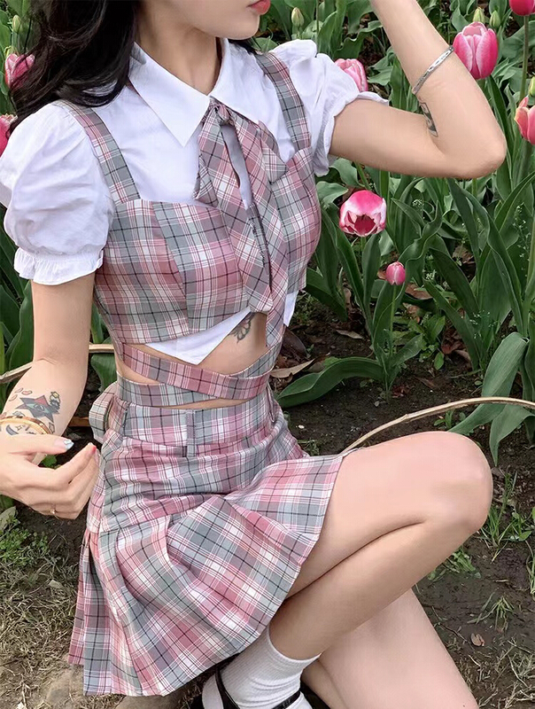 goods in stock! [are studio] minority design skirt + fashionable pure shirt + simple and versatile suspender vest set (with tie) 9986# WPL