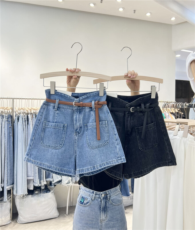 "Iris IRIISY" Korean version of high waist Joker loose denim shorts (with belt) 6534# LSL