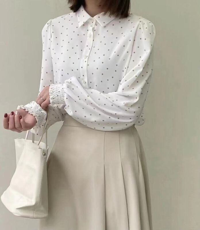 New in early summer! [Ken AI] bubble sleeve temperament wave point shirt 0880# XJ