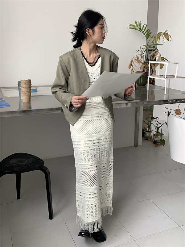 New year in early spring! [9hour] V-neck Pullover Vest + gentle and sweet skirt suit 7013# zxl