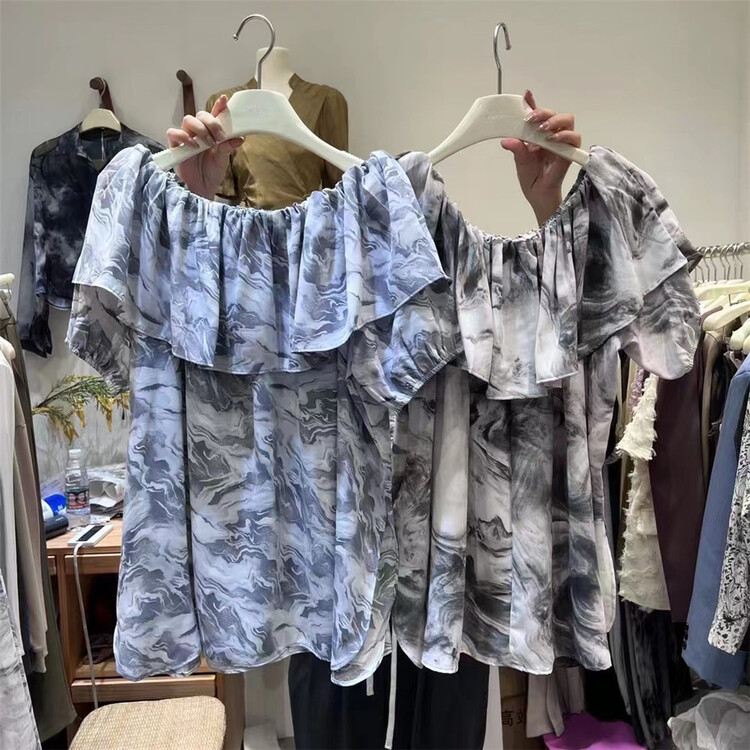 New in early summer! [march-l March meow home] fashion ink painting one shoulder shirt 1721# HBx