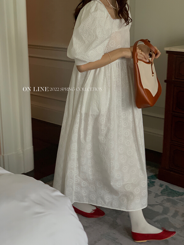 goods in stock! New in early summer! [on line] French retro temperament first love solid color hook flower hollow out lace high waist thin dress 7087# lwy