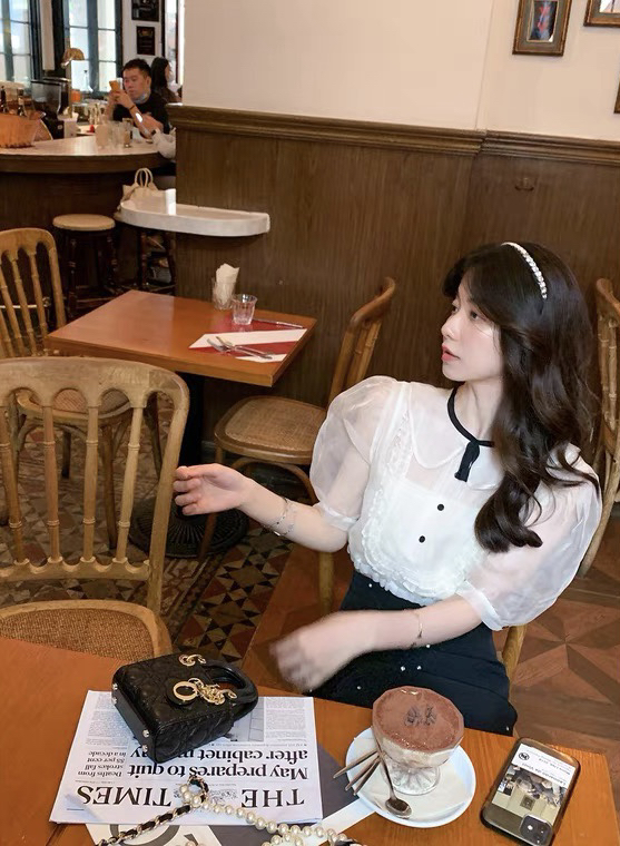 goods in stock! New in early summer! [w design] exquisite Ruffle shirt + heavy industry Nail Drill skirt set 14731# WPL