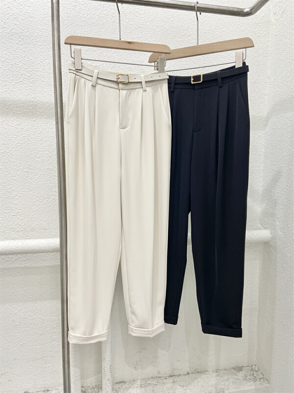 New in early summer! [w.min] fashionable and slim pleated trousers (with belt) 8903# CLS