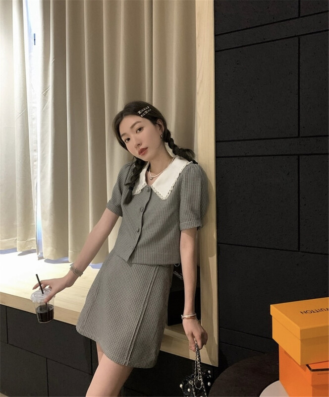 [NC Editio n (new color] Korean Plaid blouse + high waist slim skirt set q9323# zxx
