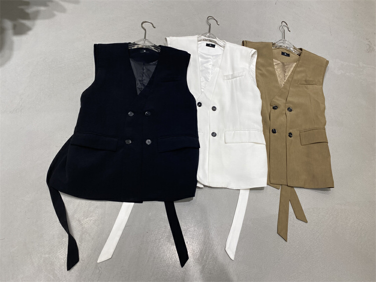 [WP / Yinuo] Korean fashion double row button sleeveless vest (with belt) p207# CSX