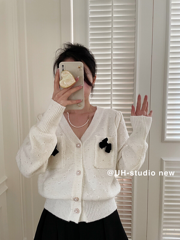 Original price 88.99! New year in early spring! [uh] sweet temperament versatile knitted cardigan (with Brooch) 7208# hjy