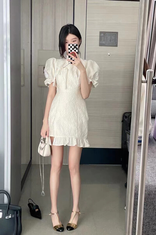 New in early summer! [six] little woman bubble sleeve short cheongsam dress 06294# PCZ