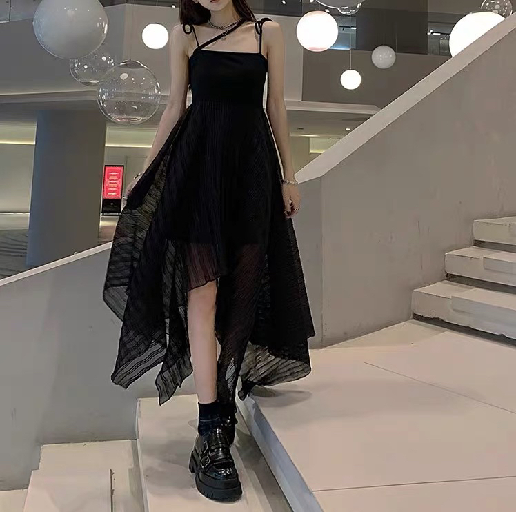 New in early summer! [L.L studio] French Black irregular waist drawstring dress 7577# PCZ