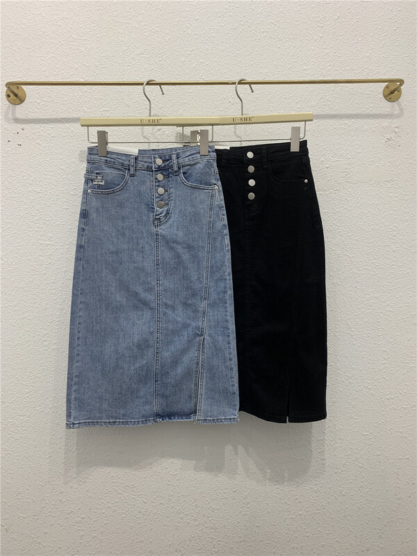 [u.she] Korean style slit design, slim denim skirt 26068# cqw