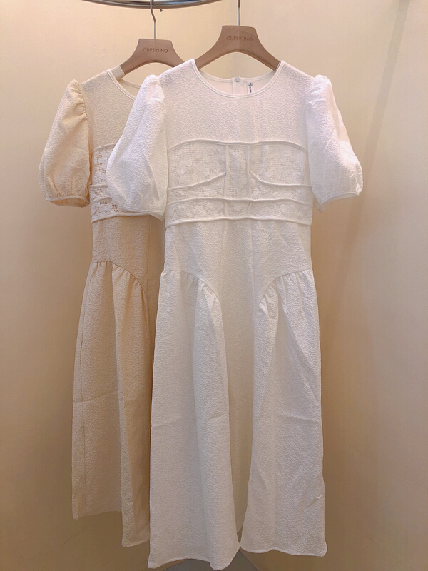 [Cupertino] embossed three-dimensional geometric pattern bubble sleeve dress 0212# Cl