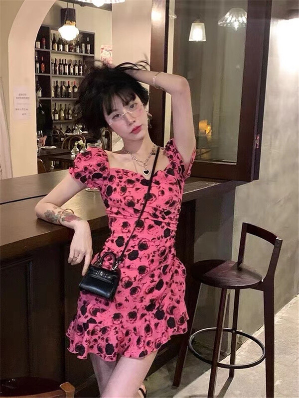 [NC Editio n (new color] net red style back hollowed out dress q9302# zxx