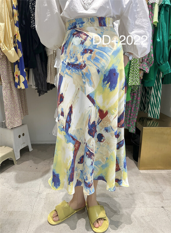 New in early summer! [DD +] temperament oil painting halo dyed skirt 228042# XJ