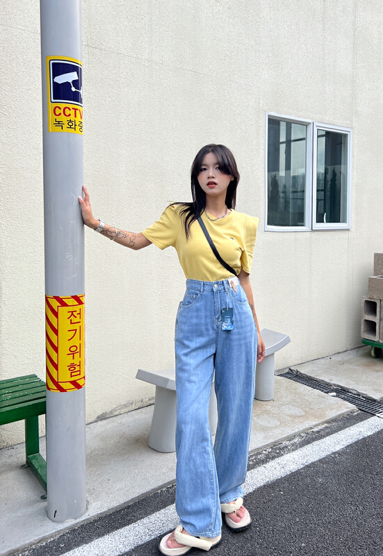 [Mi & Co Wu] straight versatile loose jeans c2012# hjy