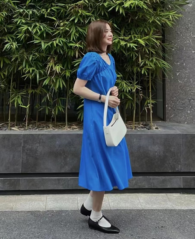 New in early summer! [miss LAN] solid V-neck versatile dress 10090# XJ