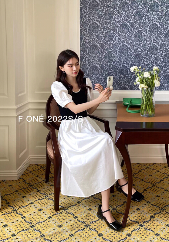 New in early summer! [f one] Korean casual knit stitched dress with contrast edges (only dresses sold) 56073# WPL