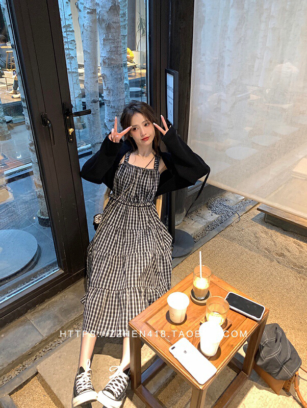 New in early summer! [wgwe] design sense lattice niche high sense suspender dress (dress only) 1410# PCZ