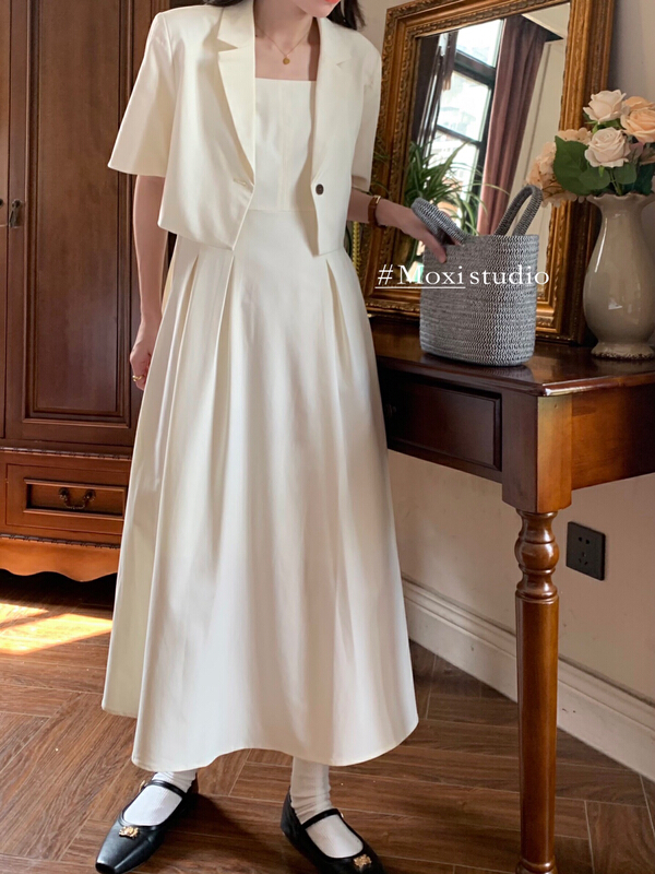 goods in stock! New in early summer! [Moxi] simple and versatile suspender dress 795139# XJ