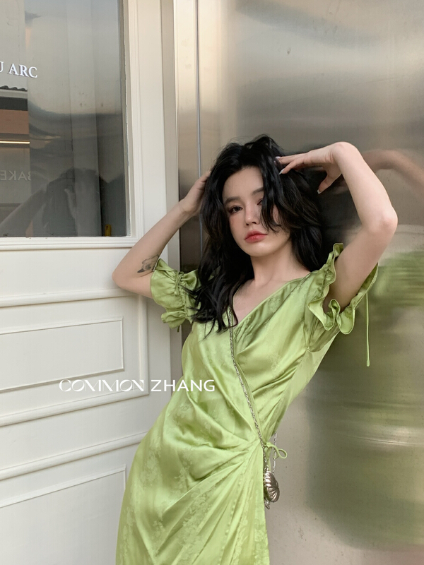 New in early summer! [CZ Zhang] Korean solid color Pleated Dress 62320# XYJ
