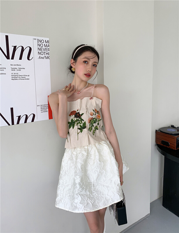 New in early summer! [AC] rose studded French Vintage vest / sling (with necklace) 6704# JJ