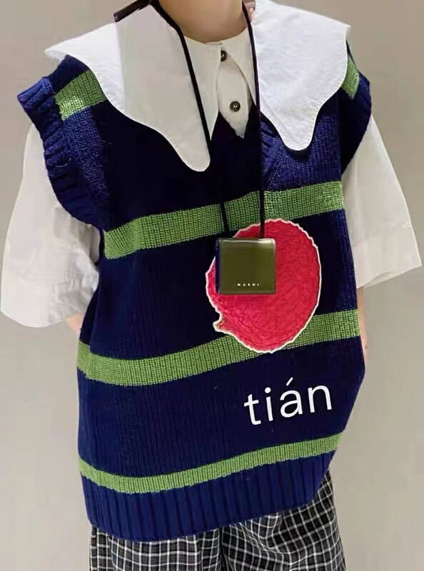 New year in early spring! [she u] striped ghost horse litchi vest c60001# cqw