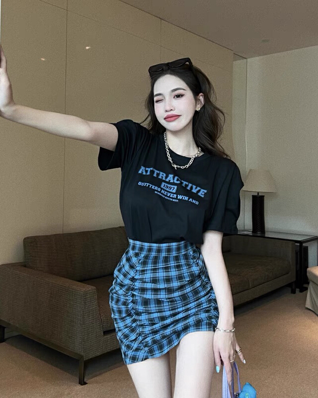 [jun.t] Korean alphabet printed T-shirt + Plaid high waist skirt set 5949# PCZ