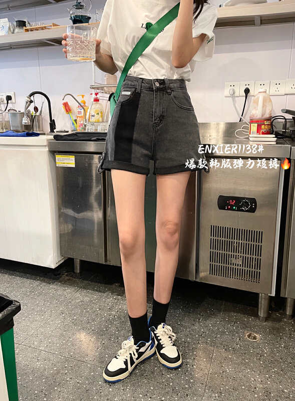 New in early summer! [en Xier] slim elastic high waist denim shorts exp1138# L