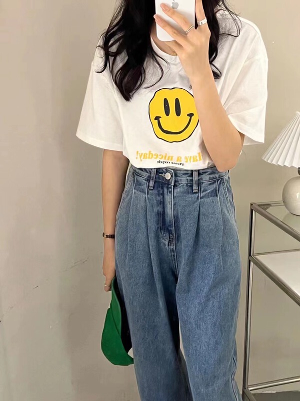 New in early summer! [Susan] smiley face print loose short sleeve T-shirt z1069# LSW