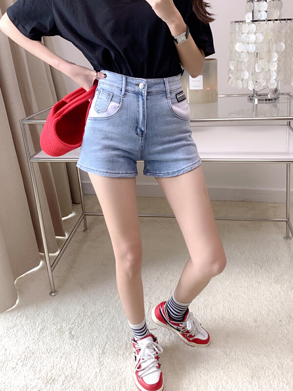 New in early summer! [Vanessa] design color contrast pocket elastic denim shorts 6125# ozq