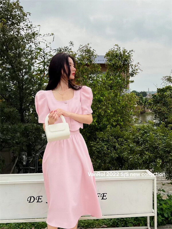 New in early summer! [vanroi Fanluo clothes] elegant and simple high waist skirt (excluding top) 8157# hjy
