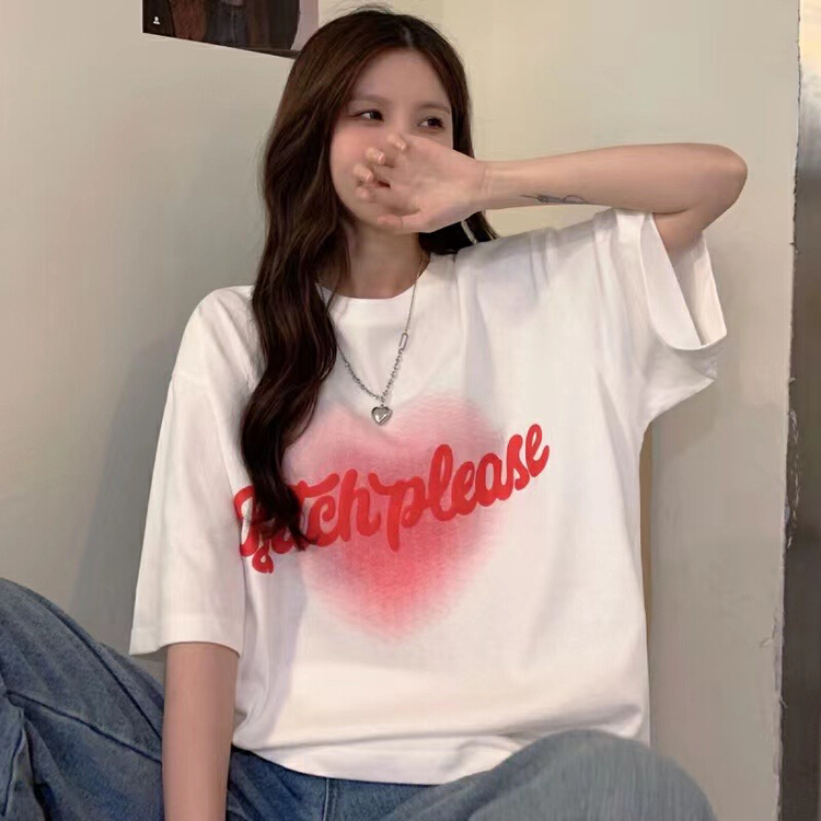 In early summer! [j.2] Love Print short sleeve T-shirt 0841\lsw